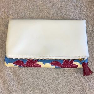 Reversible leather clutch